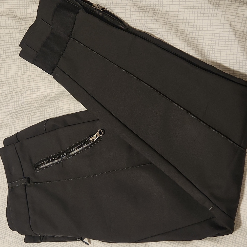 Black Pants with Zipper Pockets